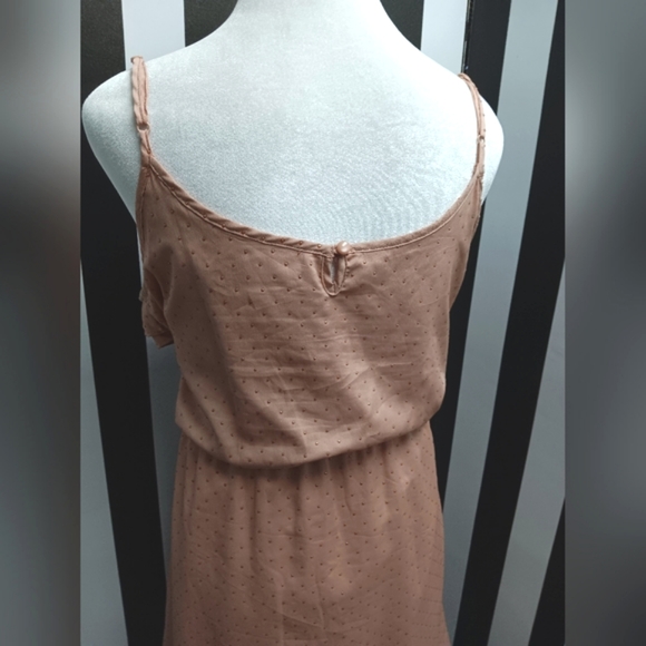 Lauren Conrad dress - Picture 6 of 14